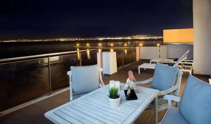 Aeolus COCO-MAT Suite Panoramic Sea View