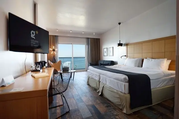 Hephaestus COCO-MAT Suite Front Sea View