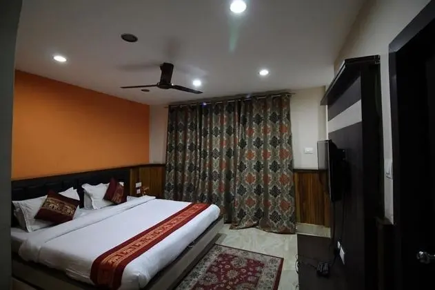 Deluxe Tek Büyük Yataklı Oda, 1 Çift Kişilik Yatak