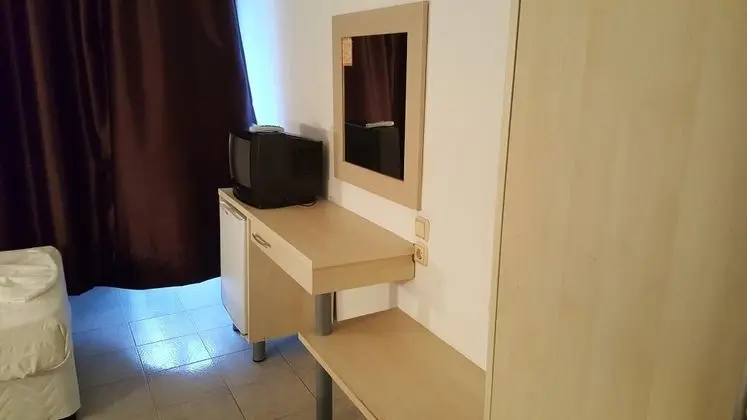 Standart Oda, Şehir Manzaralı