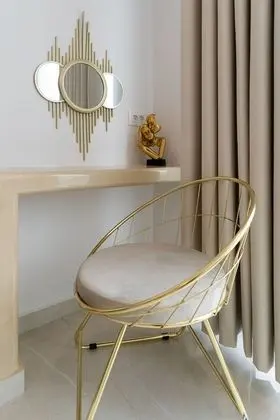 Süit (Golden)