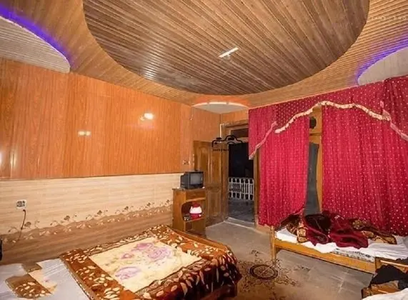 Standard Üç Kişilik Oda
