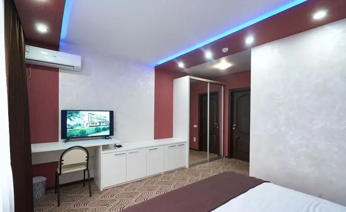 Tek Büyük Yataklı Oda