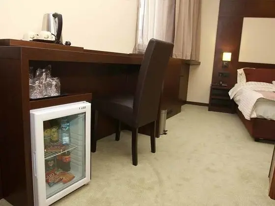 Tek Büyük Yataklı Oda