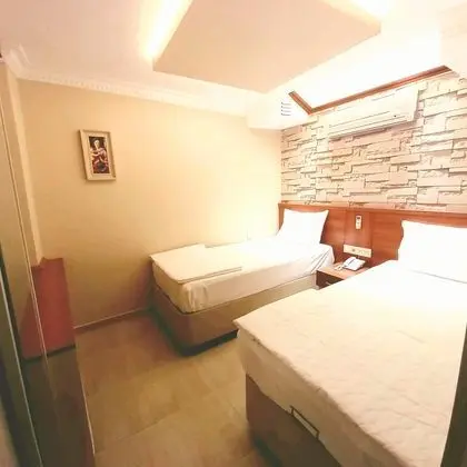 Her odamızda Klima, Tv, minibar saç kurutma makinası ve özel kasa mevcuttur