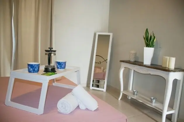 Superior Triple One Bedroom Apartment