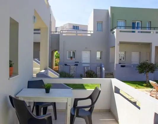 Superior Triple One Bedroom Apartment
