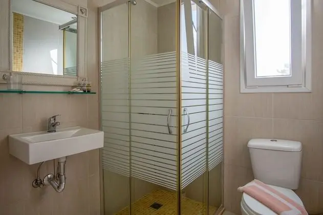 Superior Triple One Bedroom Apartment