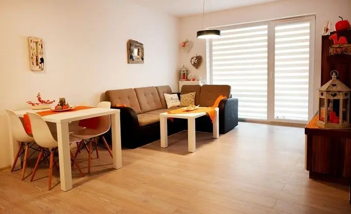 Apart Daire (Klonowa 17 F m8)