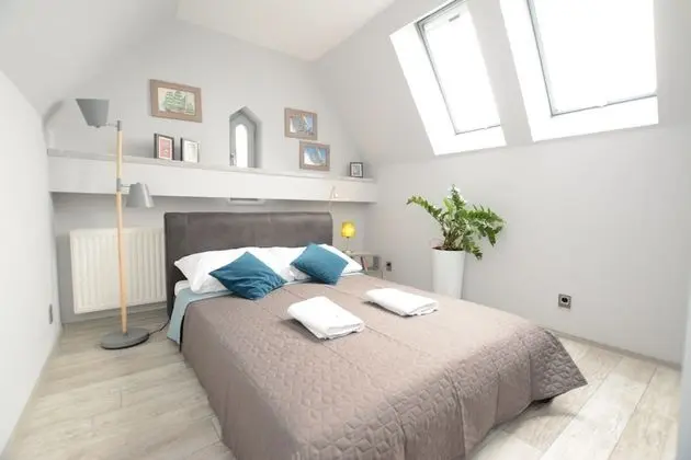 Apart Daire (Kapitanski, Morska 2/15)