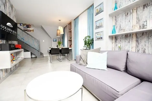 Apart Daire (Kapitanski, Morska 2/15)