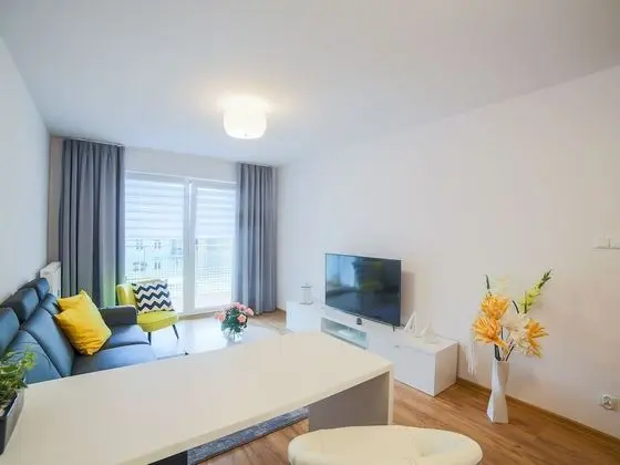 Apart Daire (Solna 11/A/202)
