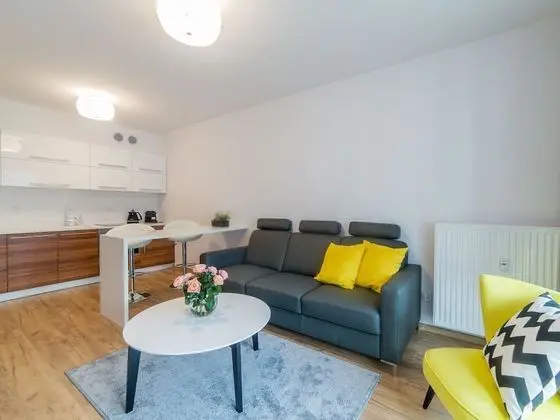 Apart Daire (Solna 11/A/202)