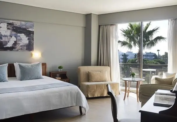 Tek Büyük Yataklı Oda, Balkon, Deniz Manzaralı
