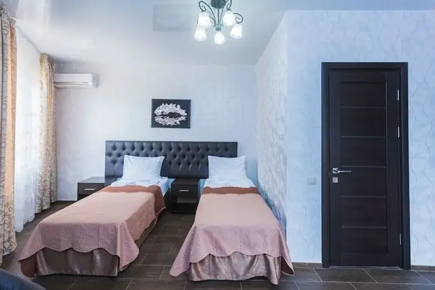 Standard Tek Büyük veya İki Ayrı Yataklı Oda
