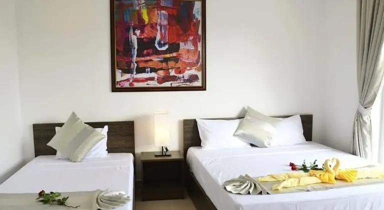 Deluxe Triple Room, 1 Bedroom, Balcony, City View