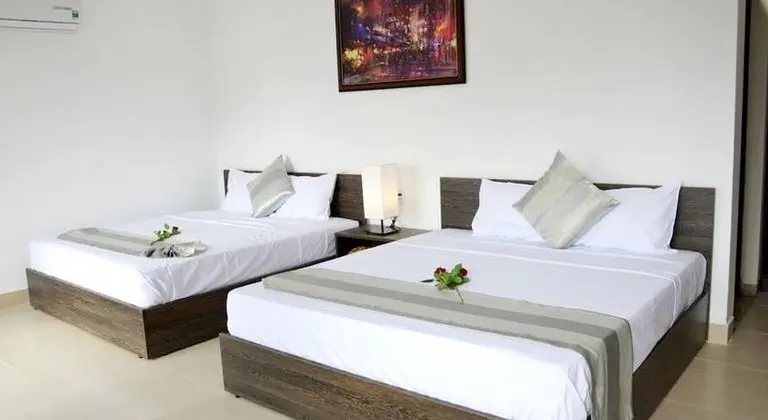 Deluxe Triple Room, 1 Bedroom, Balcony, City View