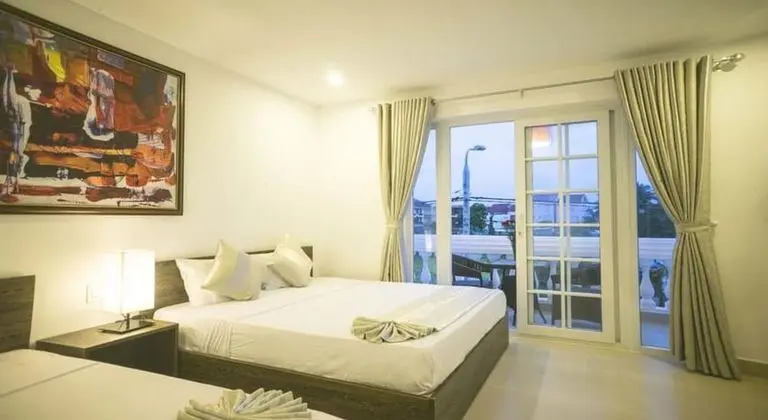 Family Twin Room, 2 Double Beds, Balcony, City View