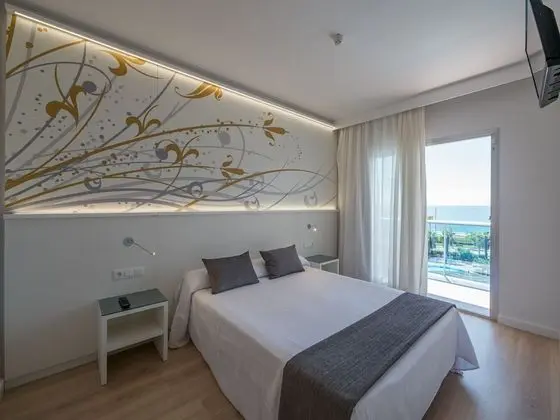 Comfort Oda, Havuz Manzaralı