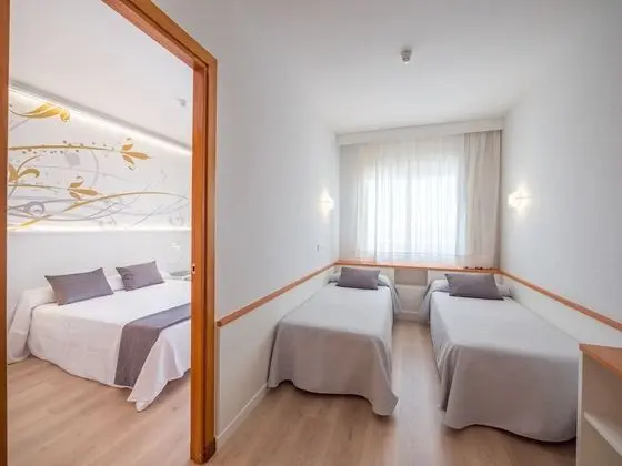 Comfort Oda, Havuz Manzaralı