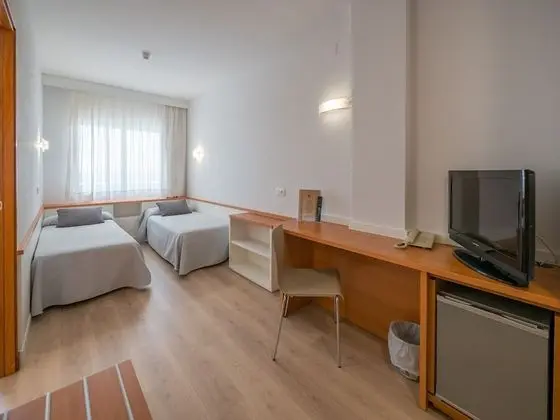 Comfort Oda, Havuz Manzaralı