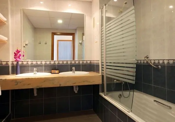 Comfort Oda, Havuz Manzaralı