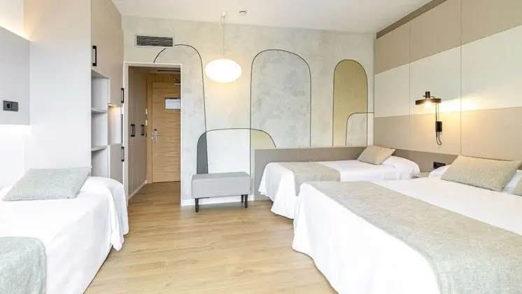 Dört Kişilik Oda, Deniz Manzaralı (3+1)