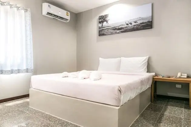 Standard Tek Büyük Yataklı Oda