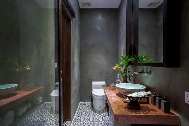 Luxury Oda