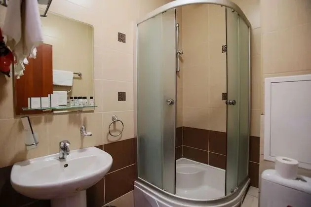 Superior Tek Büyük veya İki Ayrı Yataklı Oda