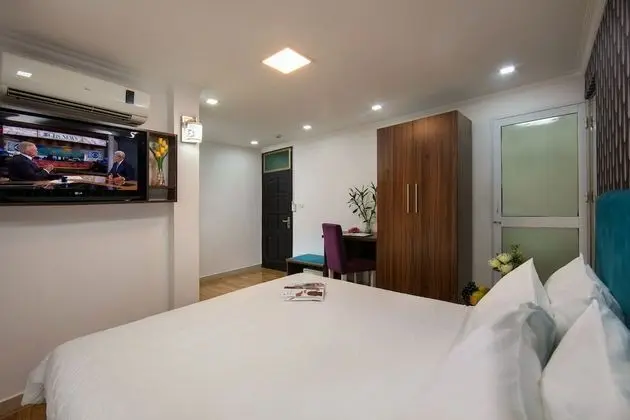 Basic Tek Büyük Yataklı Oda, Şehir Manzaralı