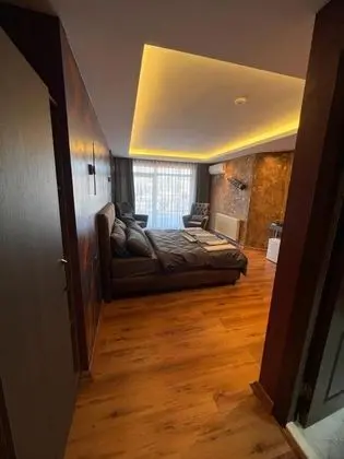 Deluxe Çift Kişilik Oda, Bahçe Manzaralı, Balkonlu