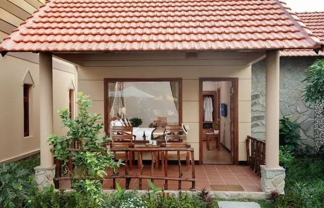 Superior Bungalov, 2 Çift Kişilik Yatak, Havuz Manzaralı