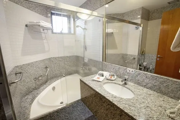 Deluxe Oda, 1 Çift Kişilik Yatak