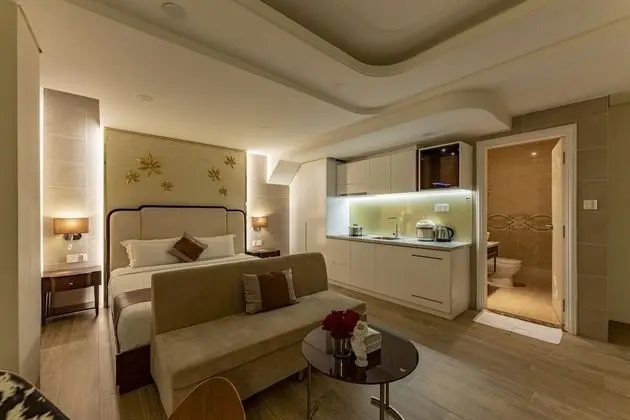 Stüdyo (Basement Apartment)