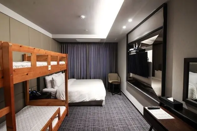 Deluxe Dört Kişilik Oda (Randomly assigned bed type)
