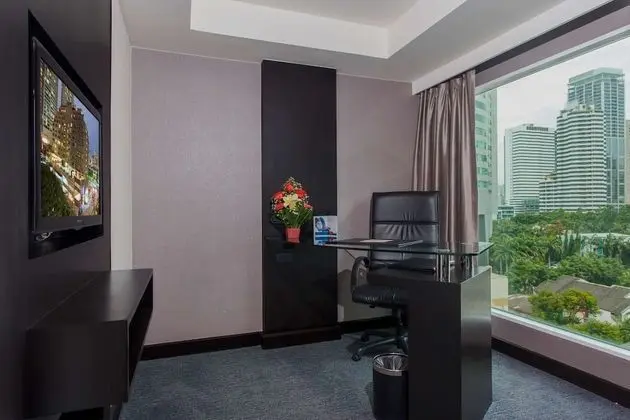 Grand Süit, 1 En Büyük (King) Boy Yatak, Küçük Mutfak, Şehir Manzaralı (Residence)
