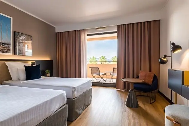 Superior Oda, 2 Tek Kişilik Yatak, Teras, Golf Manzaralı