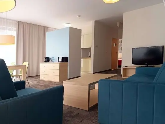 Apart Daire, 2 Tek Kişilik Yatak, Küçük Mutfak