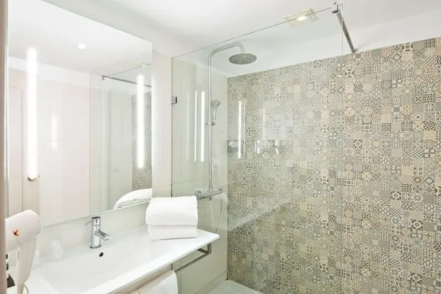 Standard Oda, 2 Tek Kişilik Yatak, Şehir Manzaralı