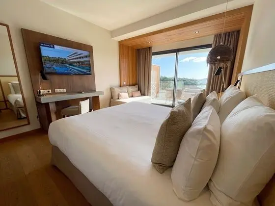 Deluxe Oda, 1 En Büyük (King) Boy Yatak, Balkon, Deniz Manzaralı