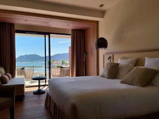 Deluxe Oda, 1 En Büyük (King) Boy Yatak, Balkon, Deniz Manzaralı