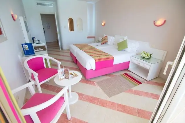 Standard Oda, 2 Tek Kişilik Yatak, Balkon, Bahçe Manzaralı