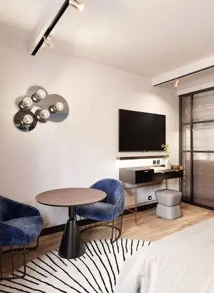 Junior Süit, 1 En Büyük (King) Boy Yatak