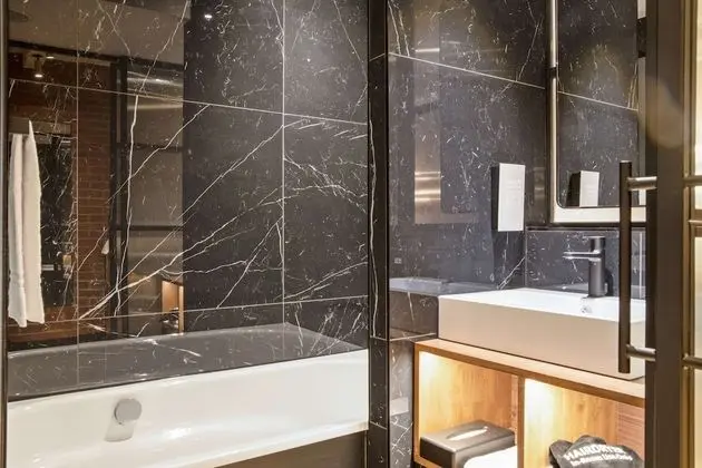 Junior Süit, 1 En Büyük (King) Boy Yatak