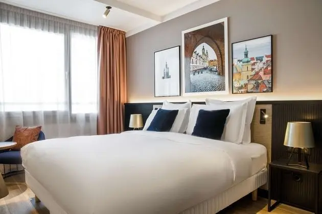 Superior Oda, 1 Büyük (Queen) Boy Yatak