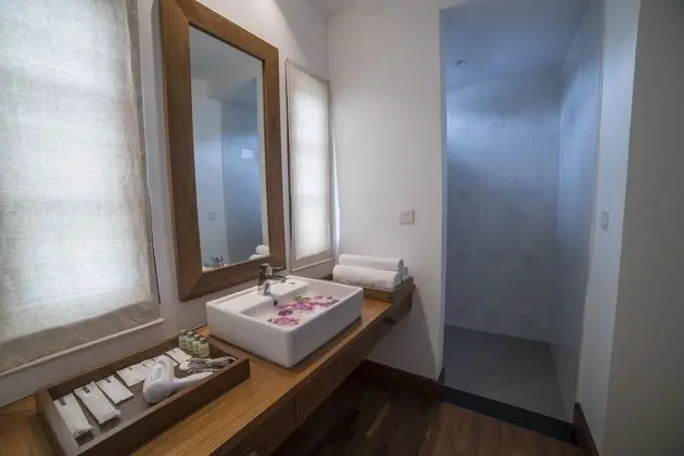 Deluxe Üç Kişilik Oda