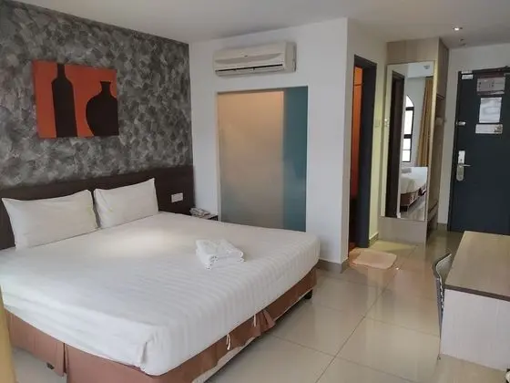 Deluxe Tek Büyük Yataklı Oda