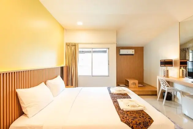 Deluxe Room (Non-smoking)