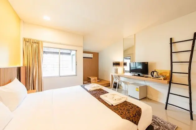 Deluxe Room (Non-smoking)
